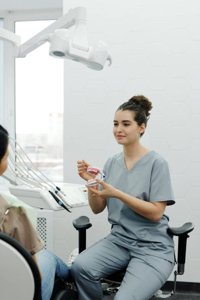 Temporomandibular Eklem Bozuklukları Belirtileri