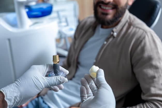 most na implantach – terapia wspomagana implantami