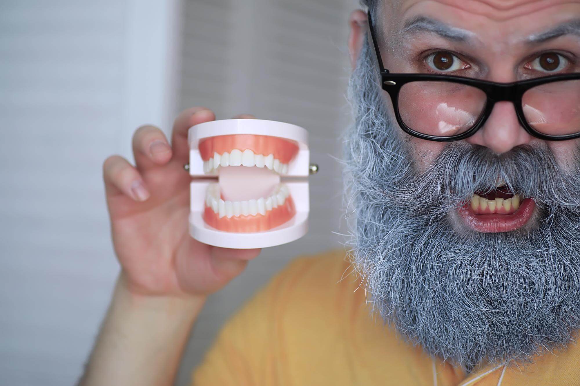 can anyone have dental implants